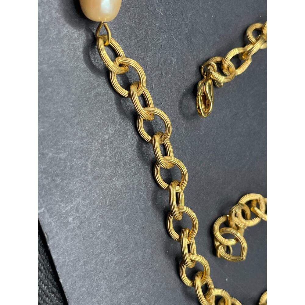 Vintage Monet Signed Gold Tone Faux Pearl Long Runway Statement Necklace - Picture 3 of 9